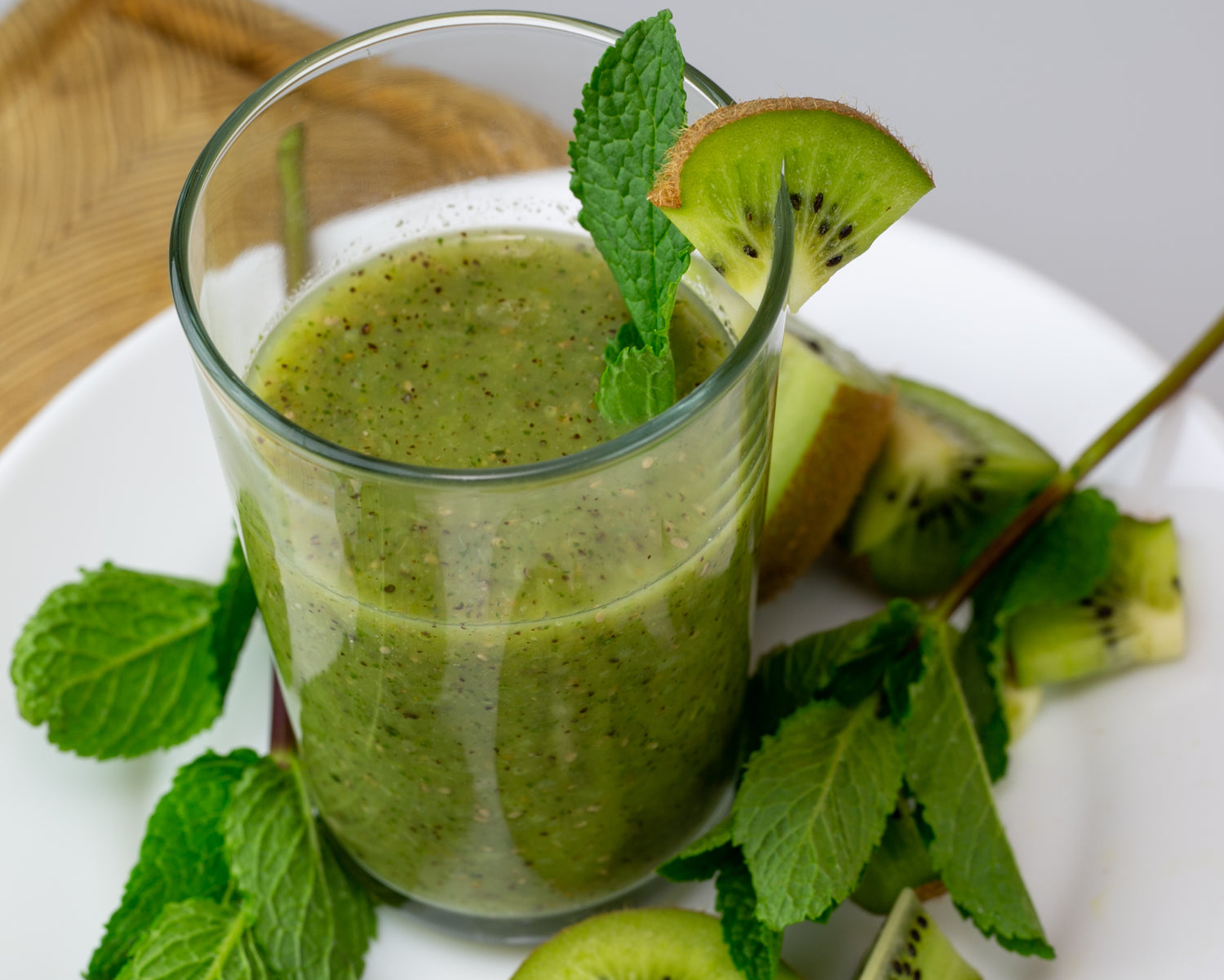 Zesty kiwi smoothie